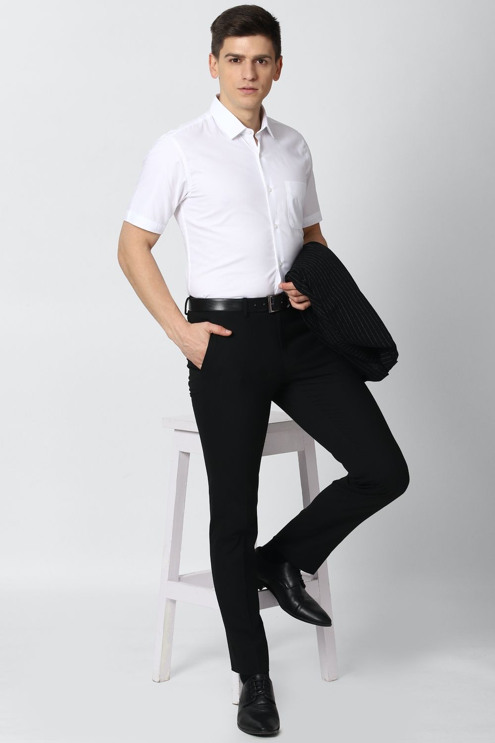 Men White Regular Fit Formal Half Sleeves Formal Shirt