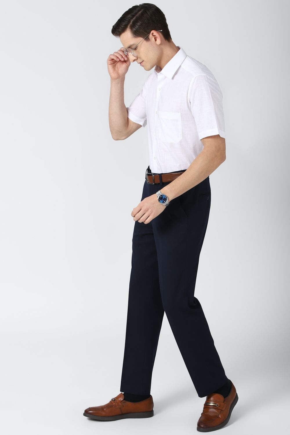 Men White Regular Fit Formal Half Sleeves Formal Shirt