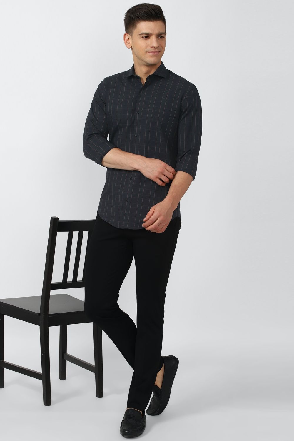 Men Black Athletic Fit Formal Full Sleeves Formal Shirt