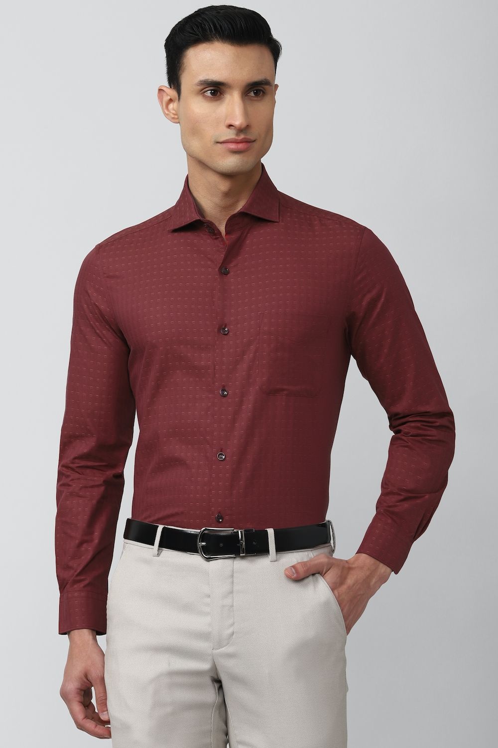 Men Maroon Slim Fit Formal Full Sleeves Formal Shirt
