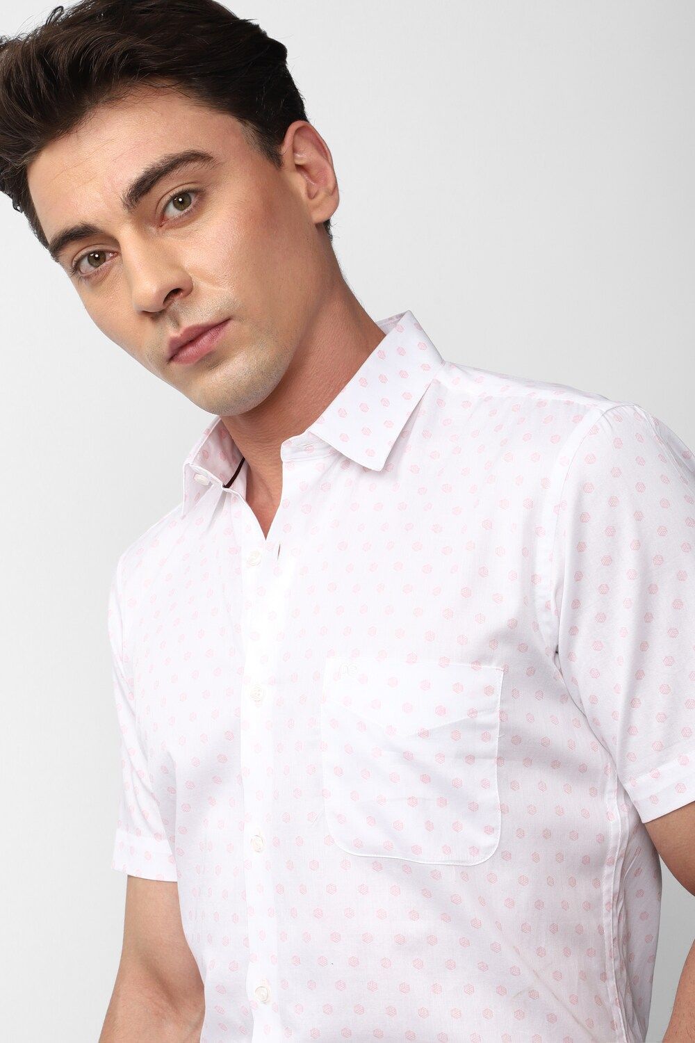 Men White Regular Fit Formal Half Sleeves Formal Shirt