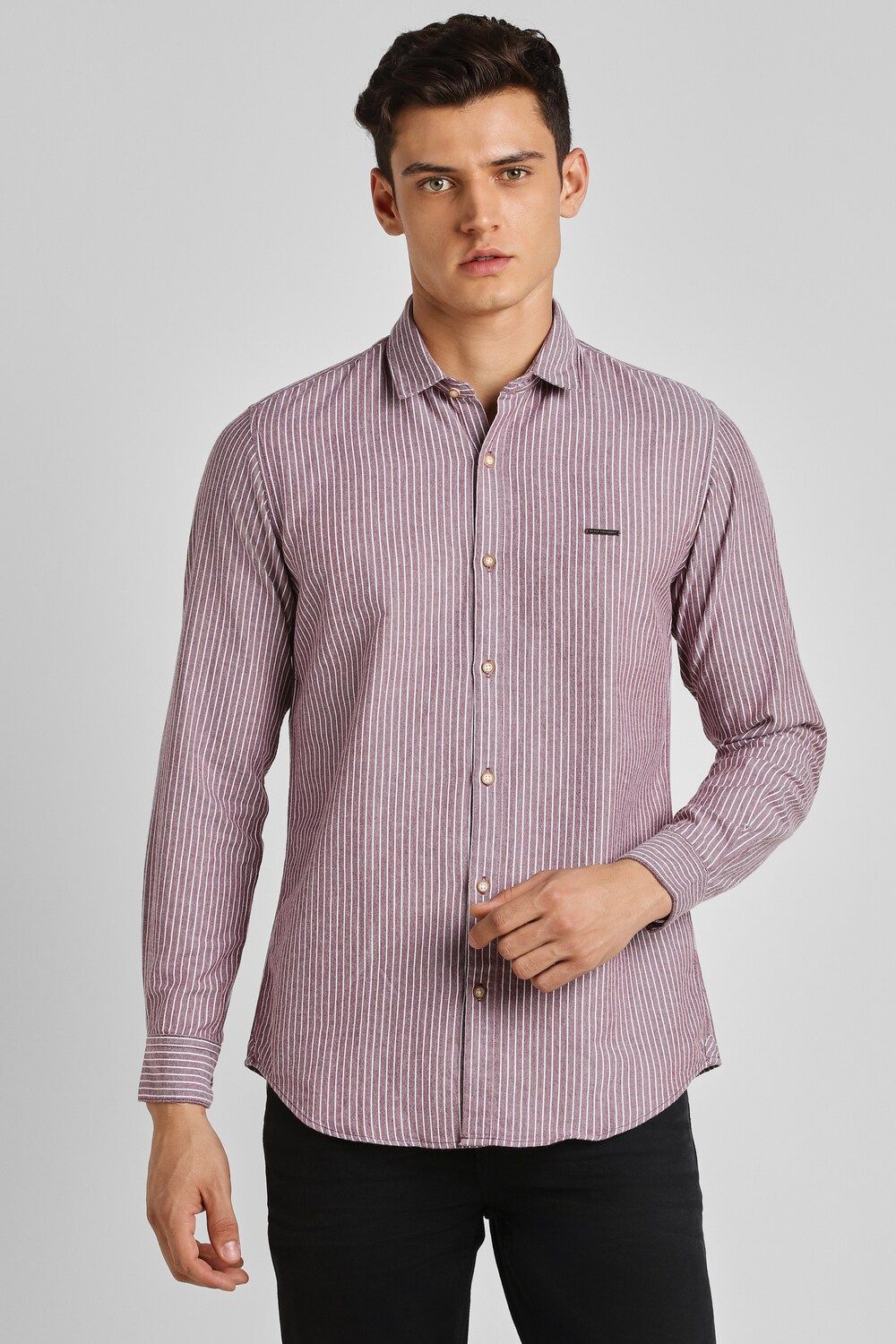 Men Pink Slim Fit Stripe Full Sleeves Casual Shirt