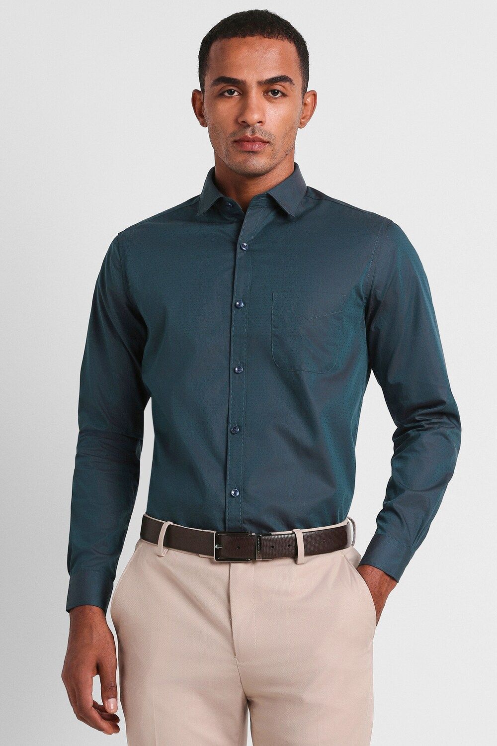 Men Navy Regular Fit Formal Full Sleeves Formal Shirt