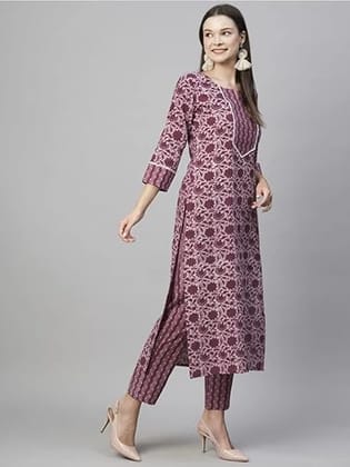Women's Fabric Havy Cotton Blend Maroon Floral Printed Kurti with Pant