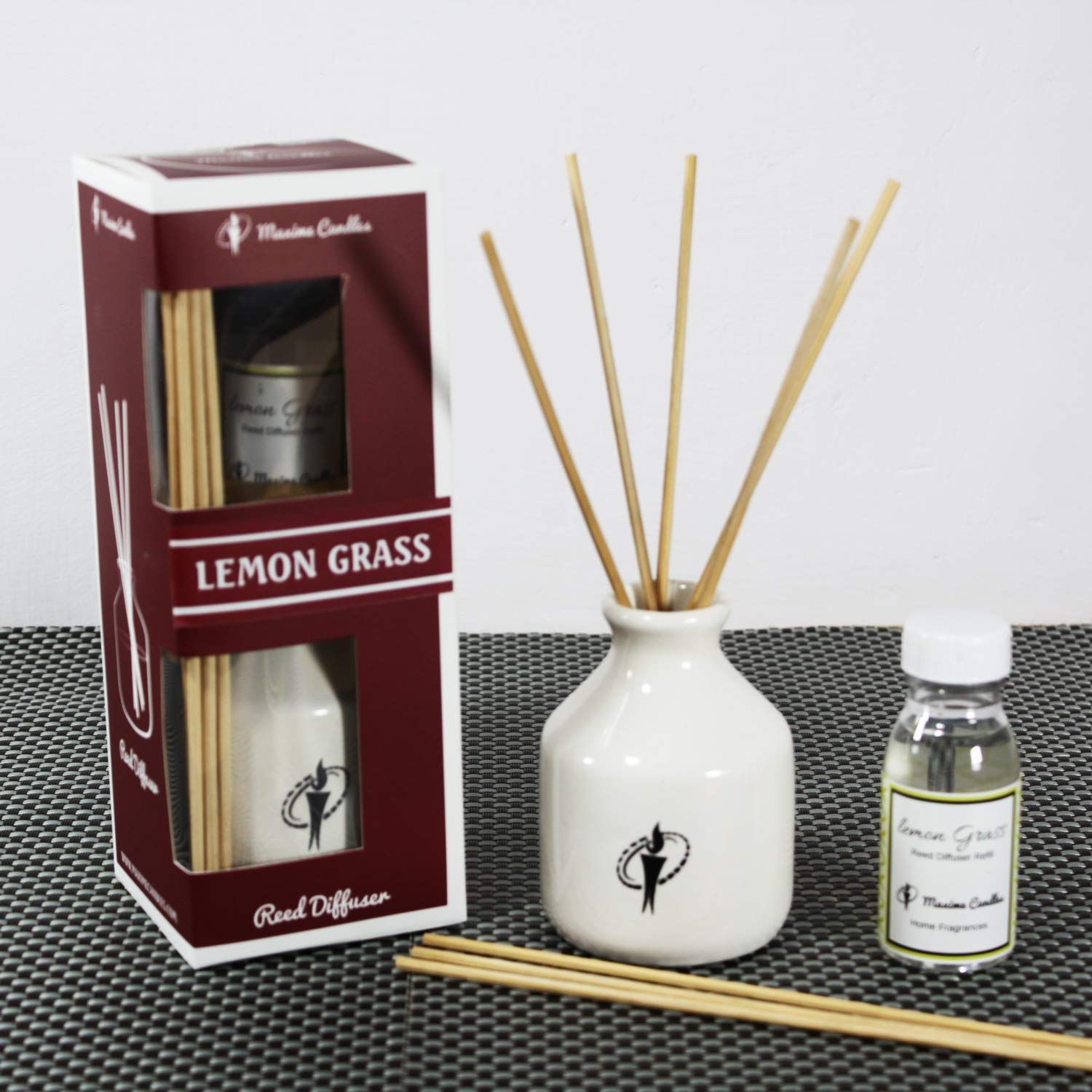 White Ceramic Bottle Reed Diffuser Set with LemonGrass Aroma oil