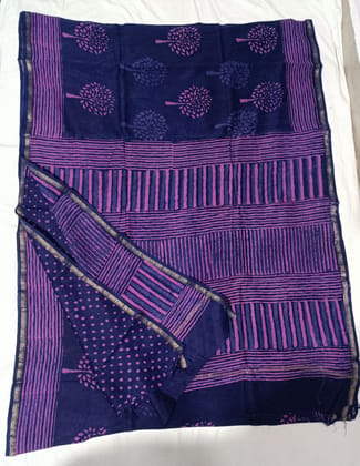 Purple and Blue Stripped Cotton Maheshwari Silk Saree Purple and Blue Stripped Cotton Maheshwari Silk Saree