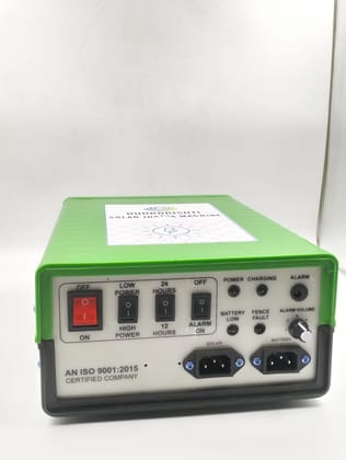 Doordrishti - Zatka Machine -  for 40 Acre ACDC  1 Acre full Set, 20 watt Solar Pannel, 12/14 Battery, 5 Kg Clutch Wire , Insulator