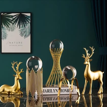 MOHD YASIN - Clear Crystal Ball with Gold Metal Stand, Modern Abstract Art Crafts with Alloy Base, Creative Luxury Sculpture, Home Office Decor, Photography, Party, Fengshui (Arch) MOHD YASIN - Clear Crystal Ball with Gold Metal Stand, Modern Abstract Art Crafts with Alloy Base, Creative Luxury Sculpture, Home Office Decor, Photography, Party, Fengshui (Arch)