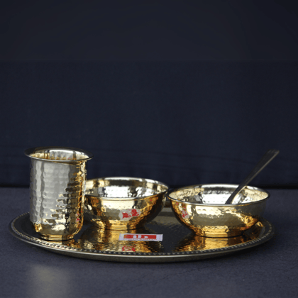 Hammered Brass Plate set Hammered Brass Plate set