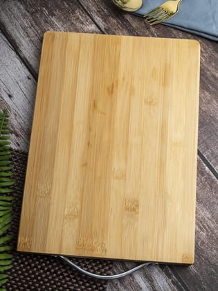 Chopping Board, with Metal Handle, Wooden Finish, Natural Wood Colour, Bamboo Chopping Board, with Metal Handle, Wooden Finish, Natural Wood Colour, Bamboo