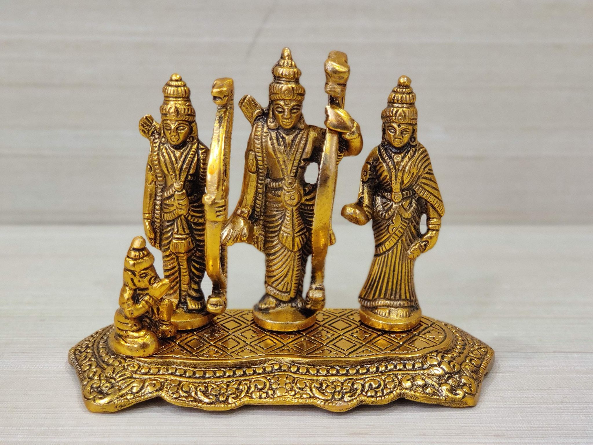 GiftNagri Lord Ram Darbar Idol Metal Showpiece Hindu Religious Idols Ram Sita Laxman Hanuman Murti Puja Diwali Decoration Items (18 * 9 * 13 Cm)