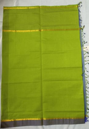Green Petanchu Checkered Handloom Mangalagiri Cotton Saree With Blouse Piece Green Petanchu Checkered Handloom Mangalagiri Cotton Saree With Blouse Piece