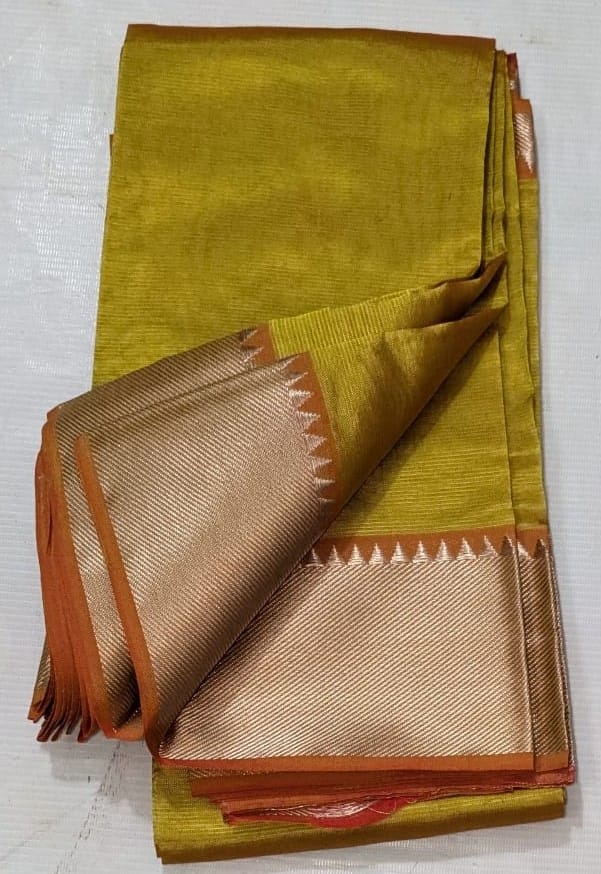 Green And Gold Silk Saree With Blouse Piece