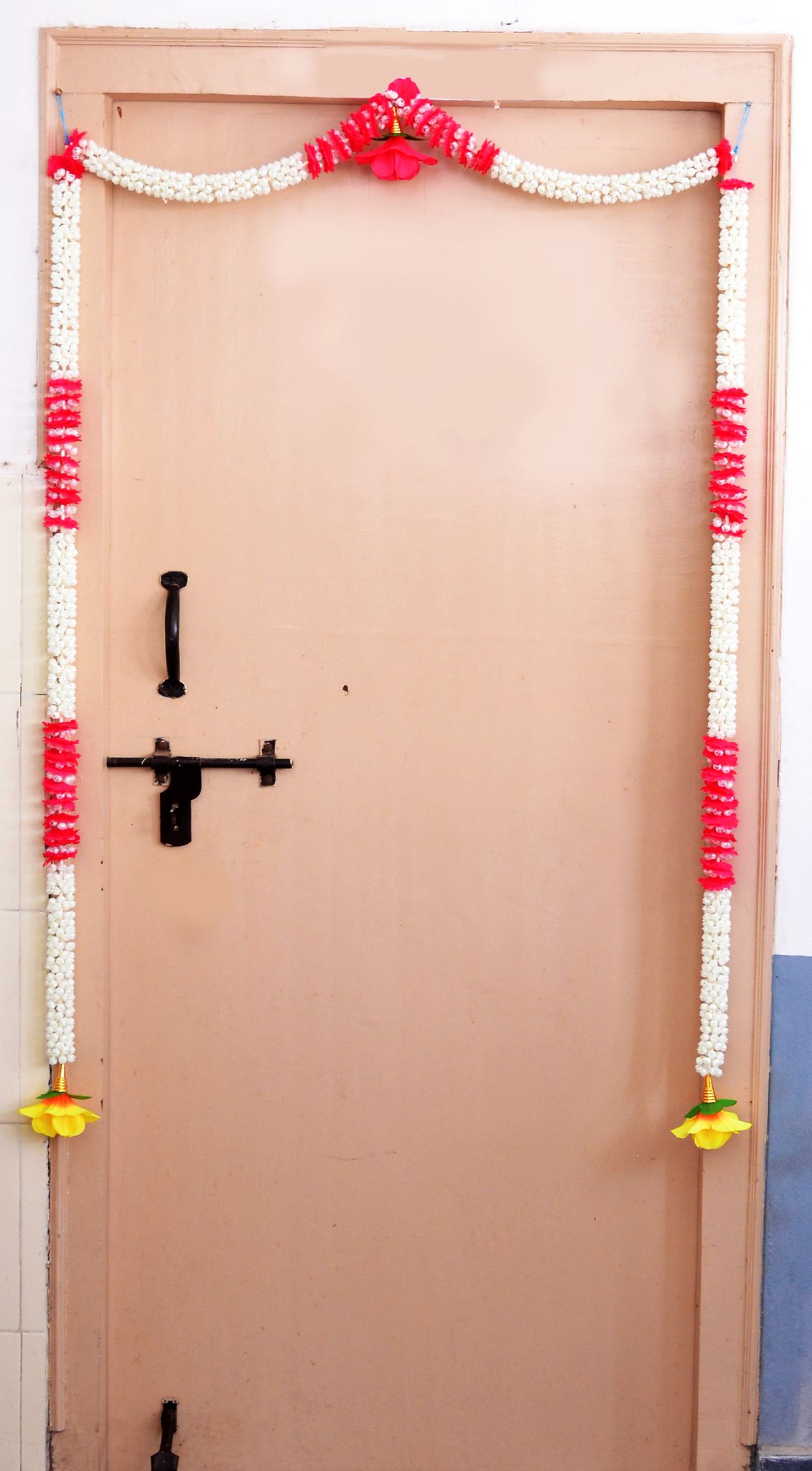 Garlands Balaji Thoranms