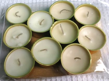 Gold Cup Scented Candles | Soyawax | (Set of 10) Gold Cup Scented Candles | Soyawax | (Set of 10)