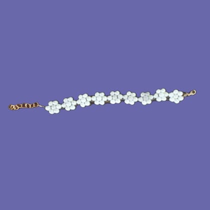 Freshwater Pearl and Gold Bracelet Freshwater Pearl and Gold Bracelet