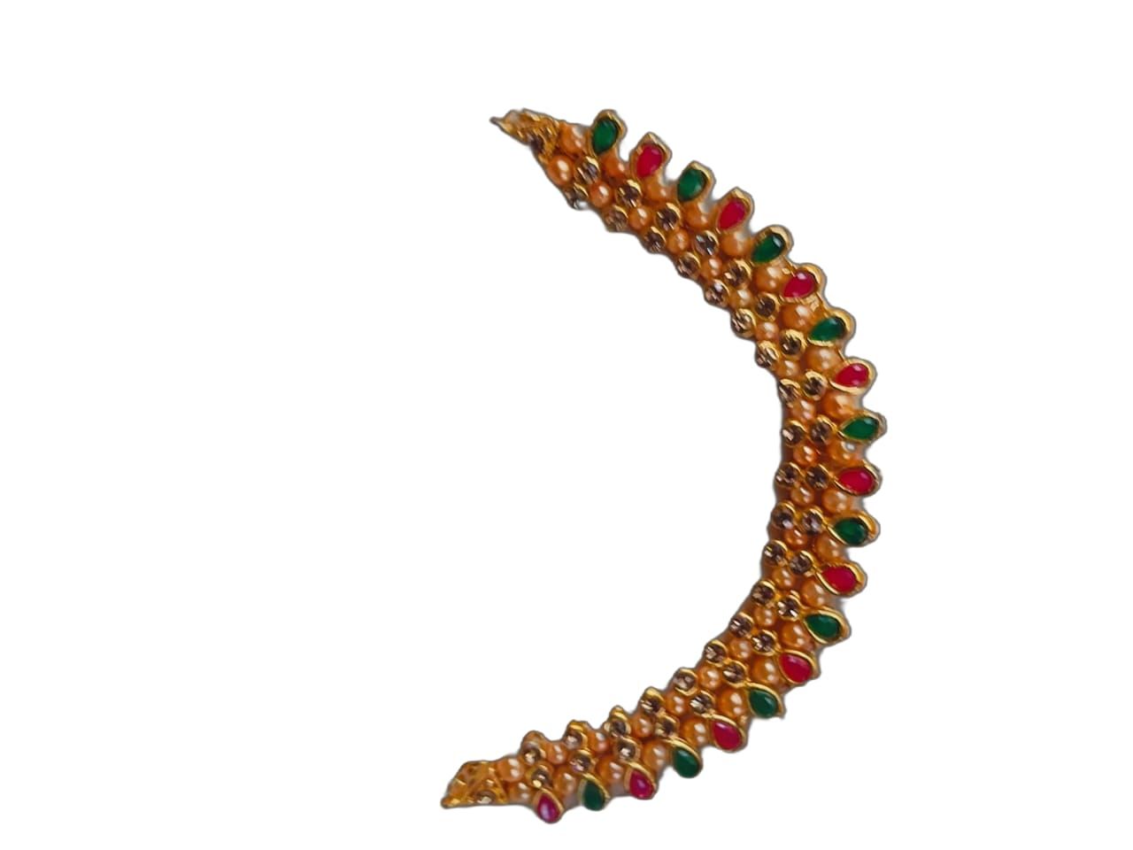 Bridal Chandbali Maang Tikka With Pearls and Kundan Stones