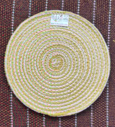 Round table mats cotton placemats (pack of 1) | Hotpads / trivets 9", Heat Resistant, Reversible Use (Yellow) by Bulky Santa