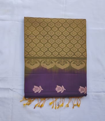 Golden and Purple Silk Saree With Blouse Piece Golden and Purple Silk Saree With Blouse Piece