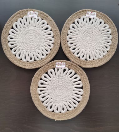 Round table mats cotton placemats (pack of 3) | Hotpads / trivets 9", Heat Resistant, Reversible Use (Payal) by Bulky Santa