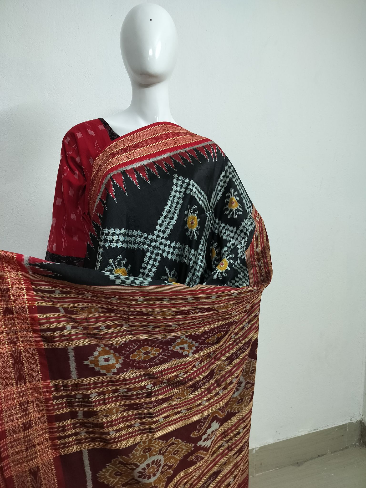 Odisha Handloom Tarabali Khandua silk saree