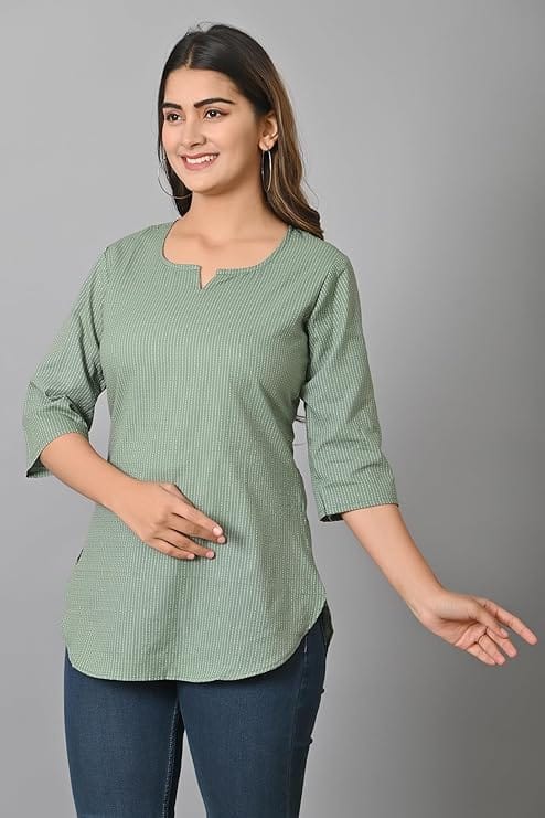 Women's Casual 3/4 Sleeve Round Neck Green Printed Straight Kurta