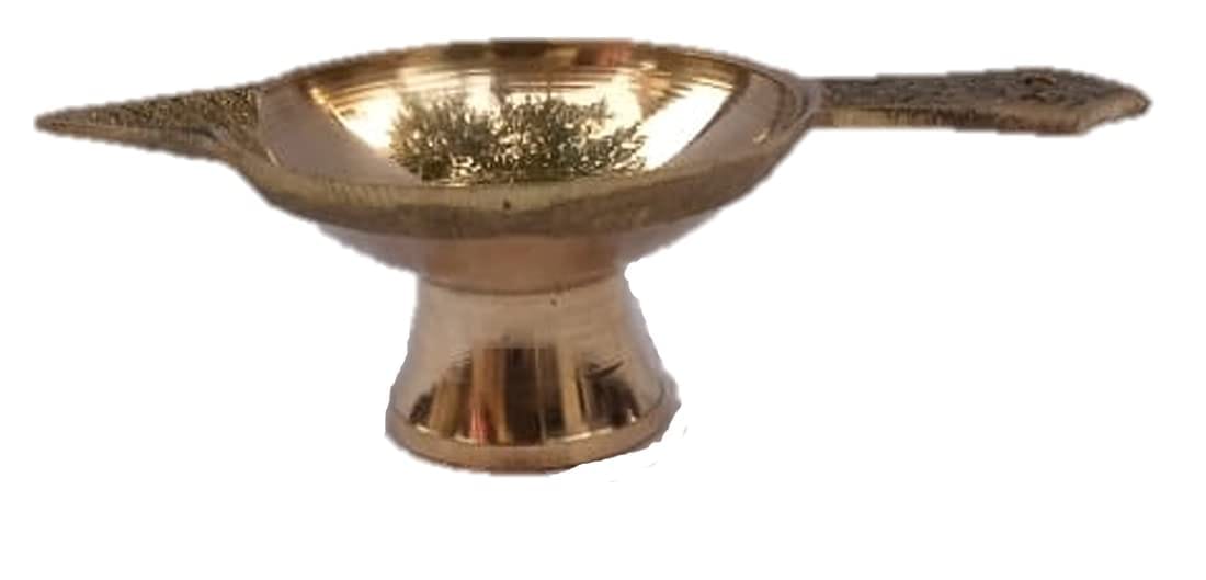 Mii Art brass single traditonal arti diya oil lamp pooja deepak with handle for pooja pital ka diya,brass arti diya(size-9cm, small) Pack 1 pcs.