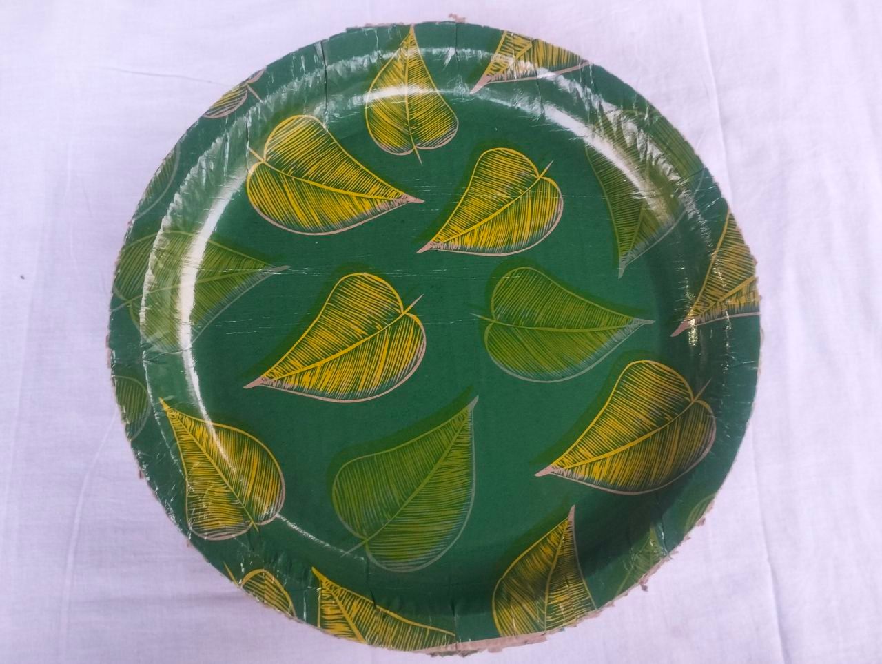 PAPER PLATES