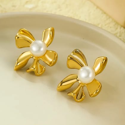 Jewelryklub Simulated Pearl Flower Ear Studs Exquisite Smooth Stud Earrings For Women & Girls (Gold) Jewelryklub Simulated Pearl Flower Ear Studs Exquisite Smooth Stud Earrings For Women & Girls (Gold)