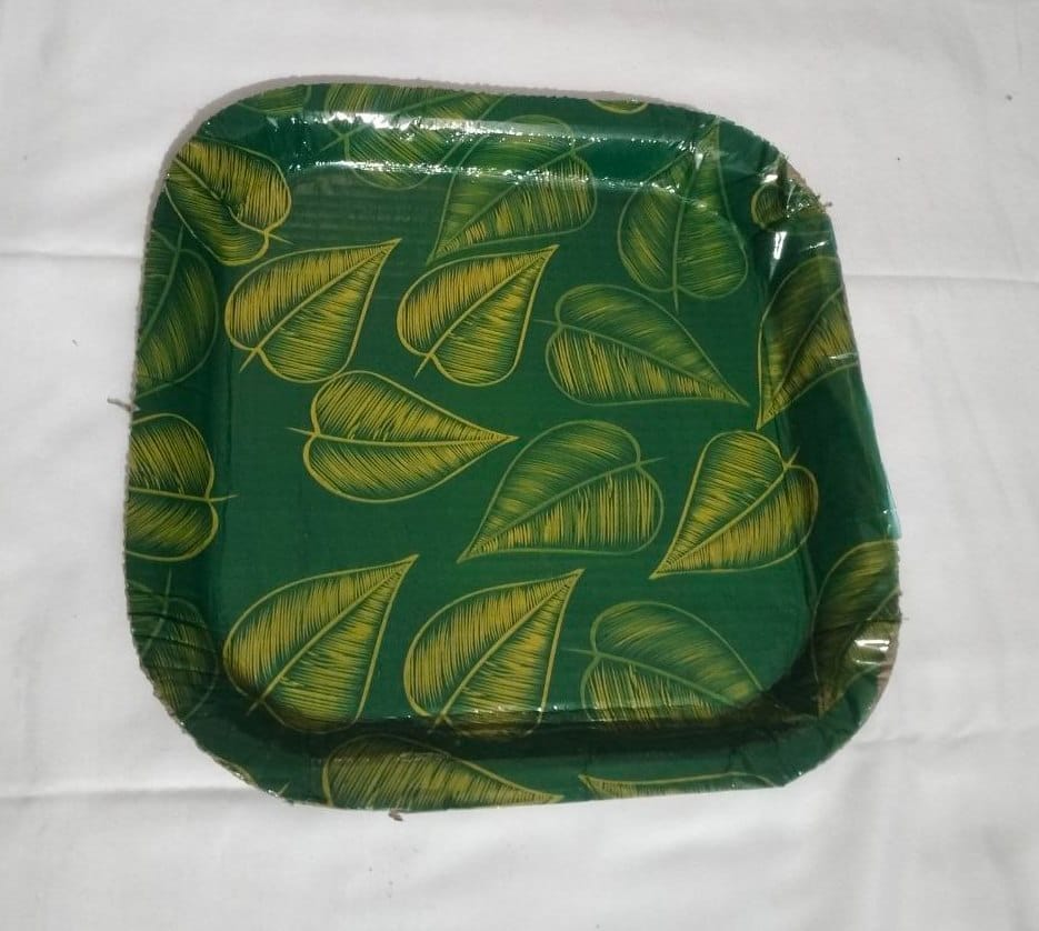 SQUARE LEAF DESIGN PAPER PLATES