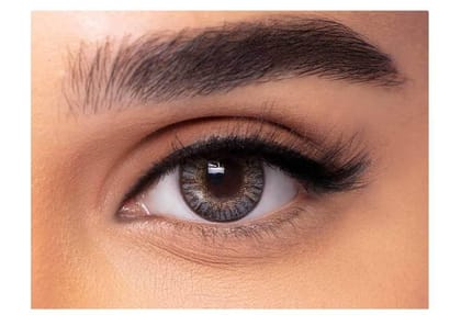 MD SPARKLE QUARTERLY GRAY COLOR CONTACT LENS WITH CASE AND 80ML SOLUTION (PACK OF 1 PAIR)