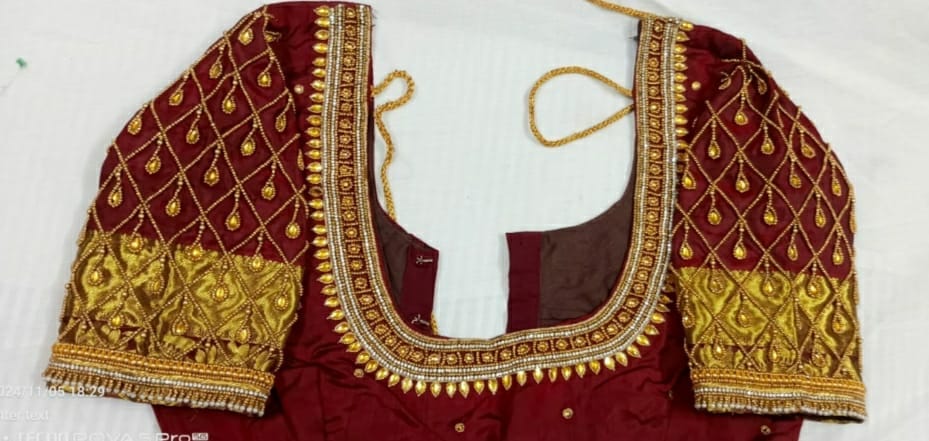 AARI  WORK BLOUSE WITHTHREAD WORK( MAROON)