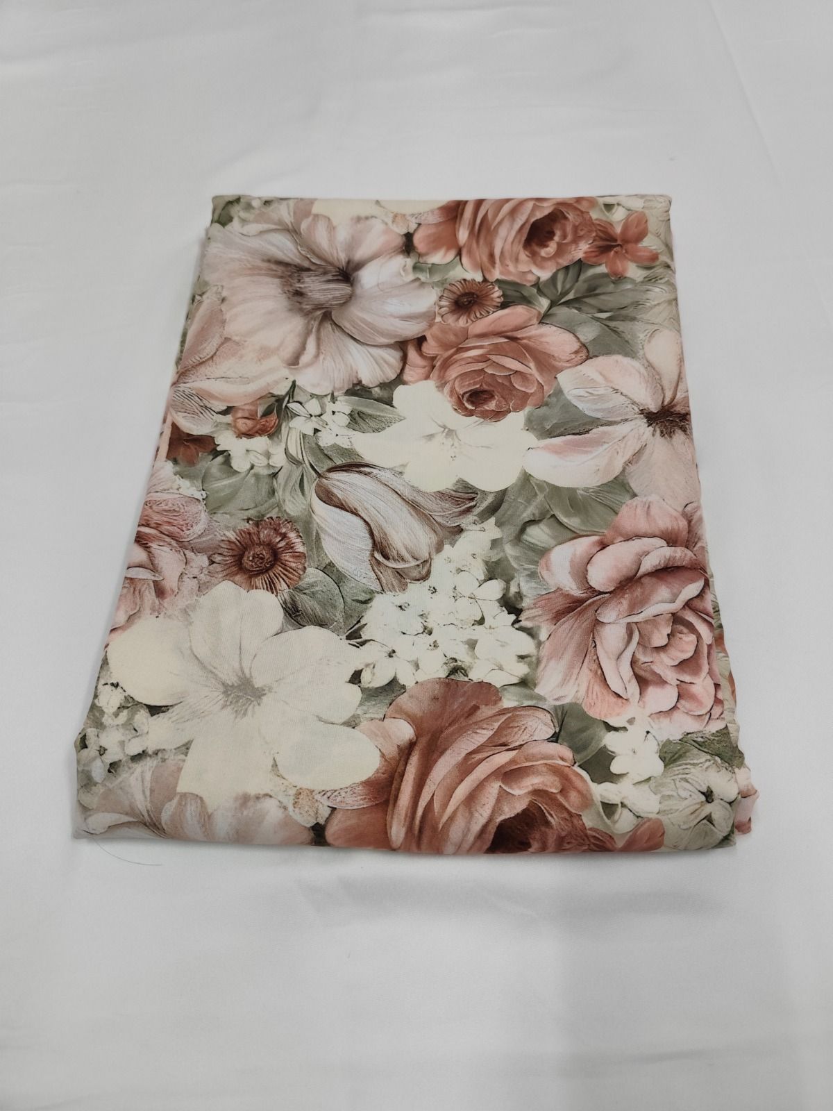 Floral Printed Poly Rayon Digital Printed Fabric 5 MTR For Women Dresses
