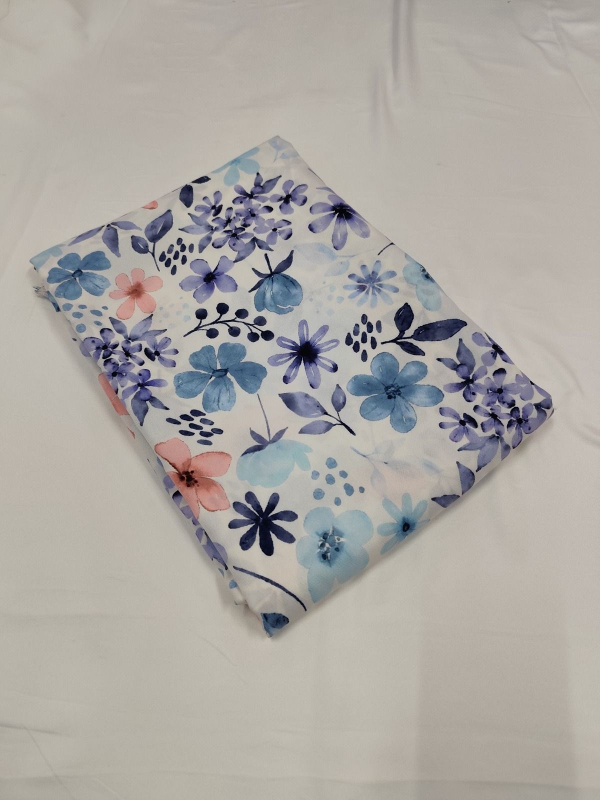 Floral printed cotton fabric
