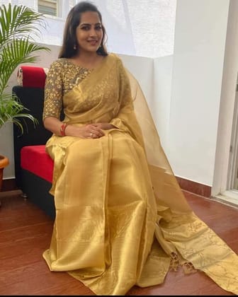 BANARASI ALL OVER TISSUE SILK FLOWER DESIGN SAREE