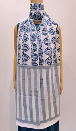 Indigo Leaf Print Dupatta Indigo Leaf Print Dupatta