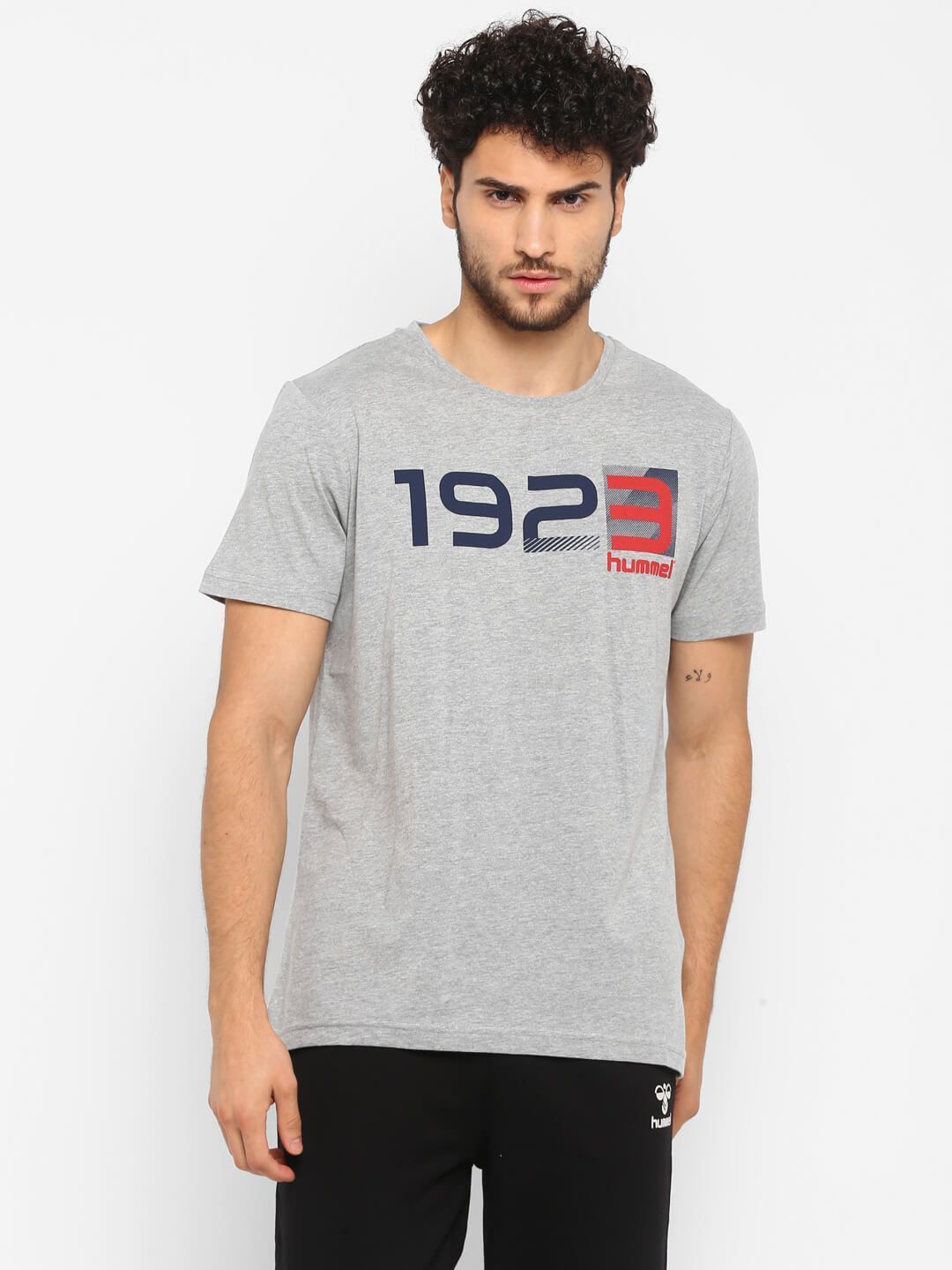 Manue Men Cotton Grey T-Shirt