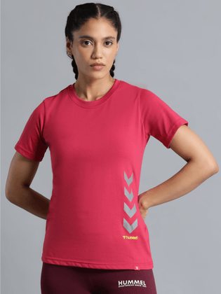 Tany Round Neck Cotton Rich Half Sleeve Solid Regular fit Cottonpoly T-shirt for Women Comfortable soft Breathable Fabric Stretchable for Everyday Use Ideal for Casualwear Tany Round Neck Cotton Rich Half Sleeve Solid Regular fit Cottonpoly T-shirt for Women Comfortable soft Breathable Fabric Stretchable for Everyday Use Ideal for Casualwear