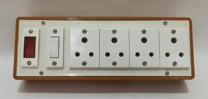 6A 4 Sockets (3 Pin Socket) & 1 Switch Extension Box with Indicator, 6A Plug & 20m Wire