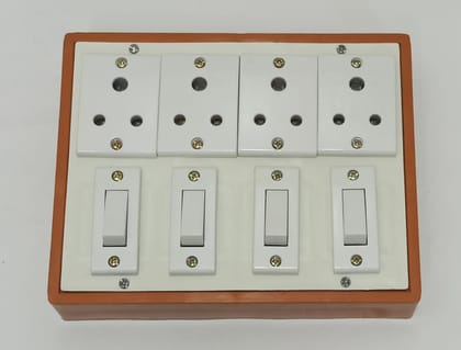 6A 4 Sockets (3 Pin Socket) & 4 Switch (Square) Extension Box with 6A Plug & 10m Wire