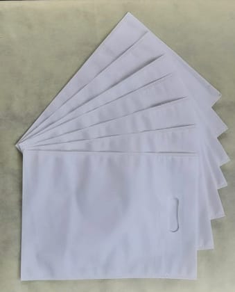 D Cut 10x14 (100 Pcs) Non-Woven Carry Bags