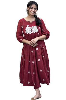 Women's Hand Embroidered Cotton A-Line Kurta with 3/4th Sleeves Women's Hand Embroidered Cotton A-Line Kurta with 3/4th Sleeves
