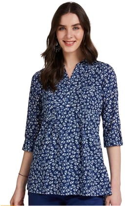 Women's Blue Floral Printed Pleated Tunic Top Women's Blue Floral Printed Pleated Tunic Top