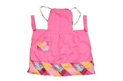 Pink Cotton Apron with Floral Pattern and Front Pocket Pink Cotton Apron with Floral Pattern and Front Pocket