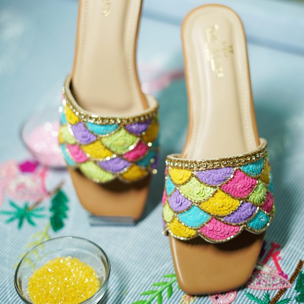  Women's Sequin Embroidered Slip-On Flats Sandals with Colorful Fish Scale Pattern