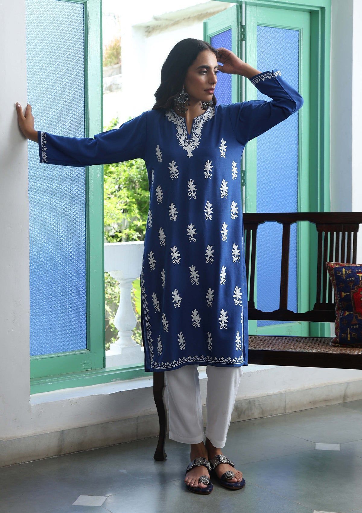 HOC Crafts Aari Embroidered Cotton Solid Women's Long Kurta - Blue