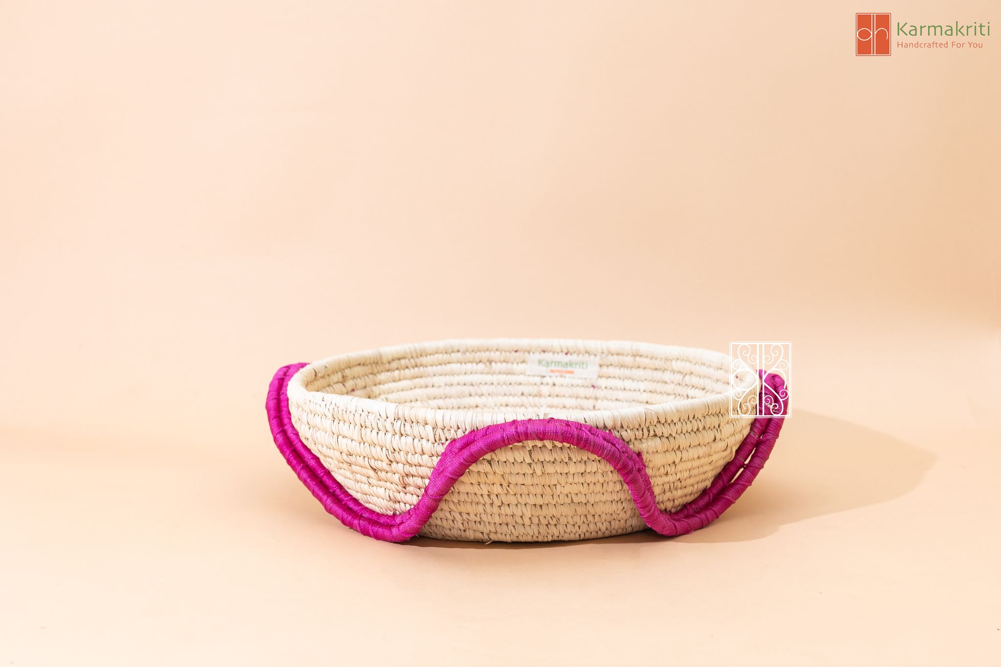 Dried Palm Leaves Coffee Table Organiser