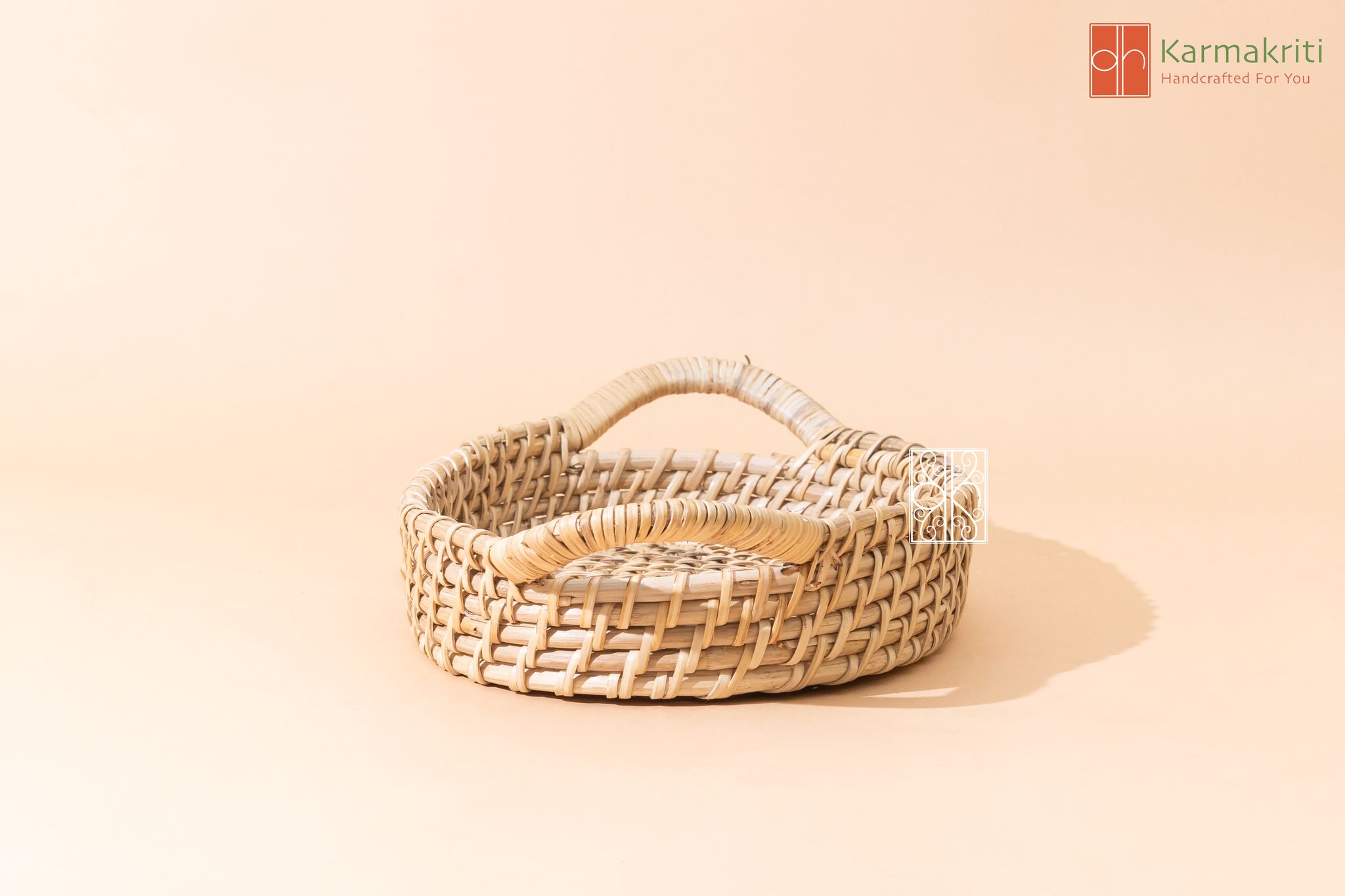 Natural Charm Rattan Serving Tray