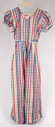  Striped Maxi Dress with Puffed Sleeves and V-Neckline