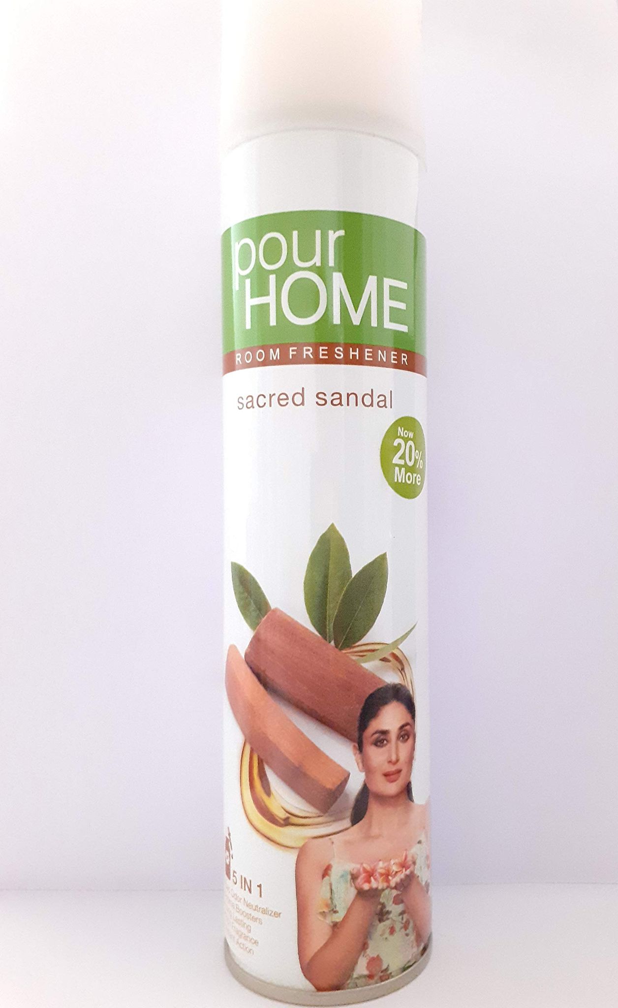 Vanesa Pour Home Room Freshener (Sacred Sandal)
